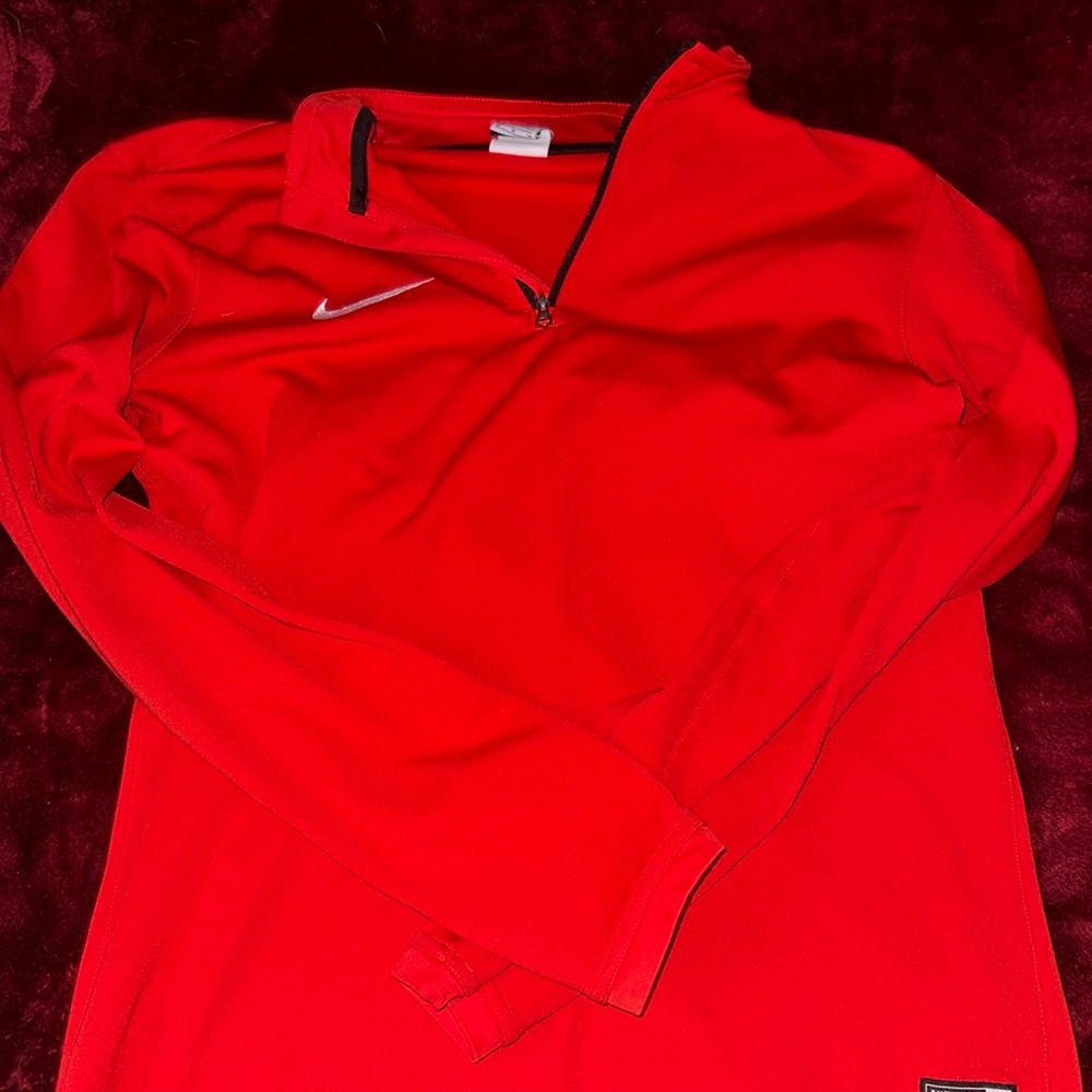 Nike athletic long sleeve